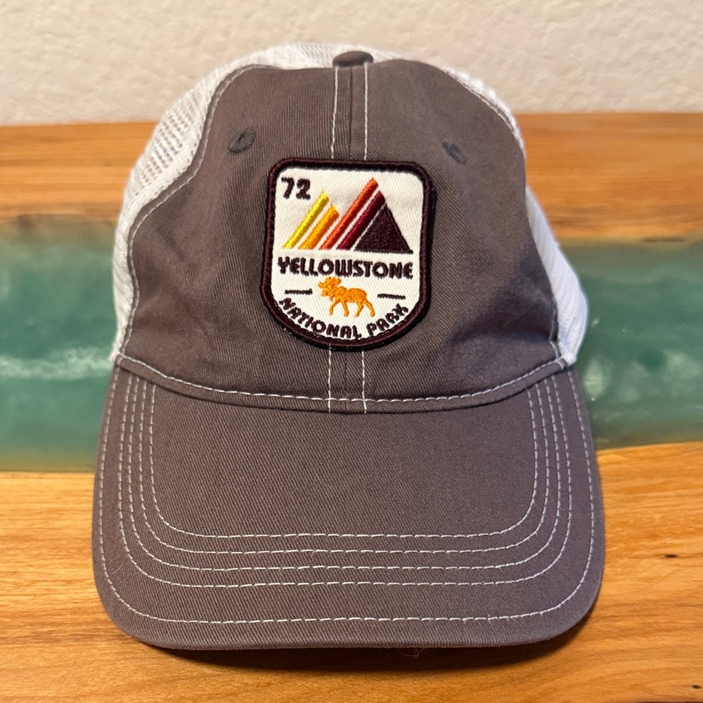 Retro-inspired Gray & White Yellowstone National Park Adjustable Baseball Hat